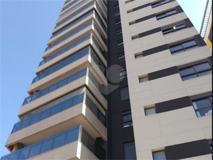 Foto REO1105370