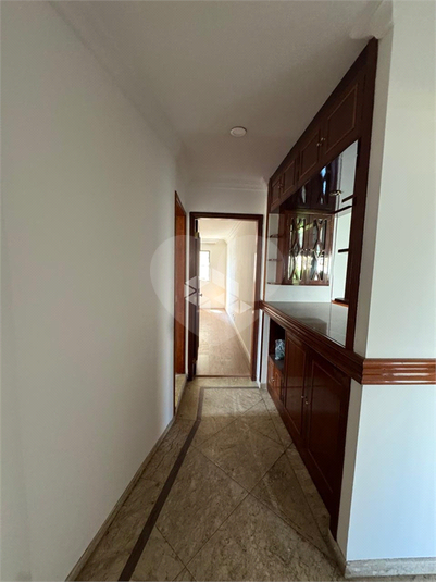 Foto REO1105377