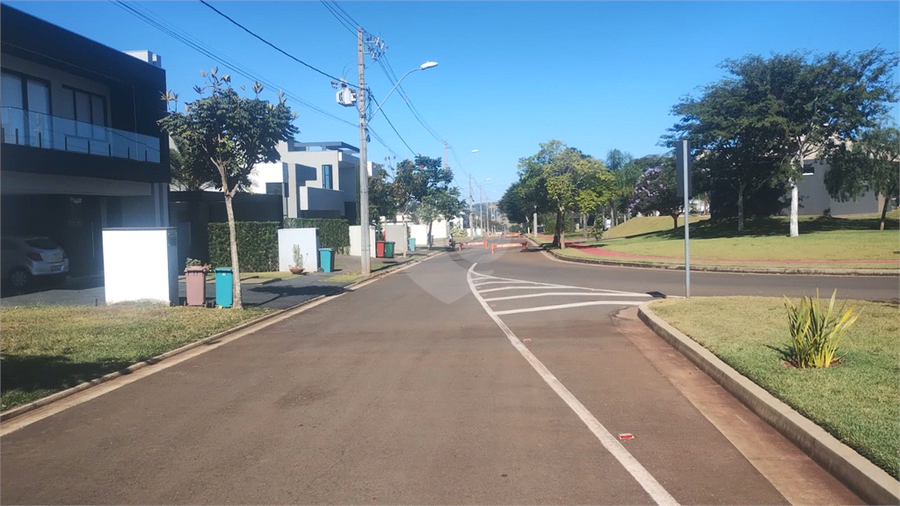 Foto REO1105383