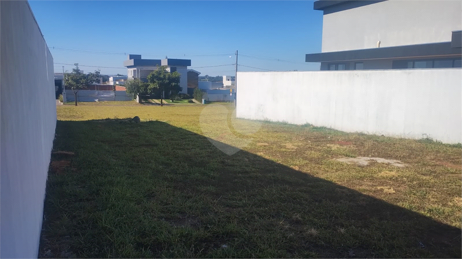 Foto REO1105383