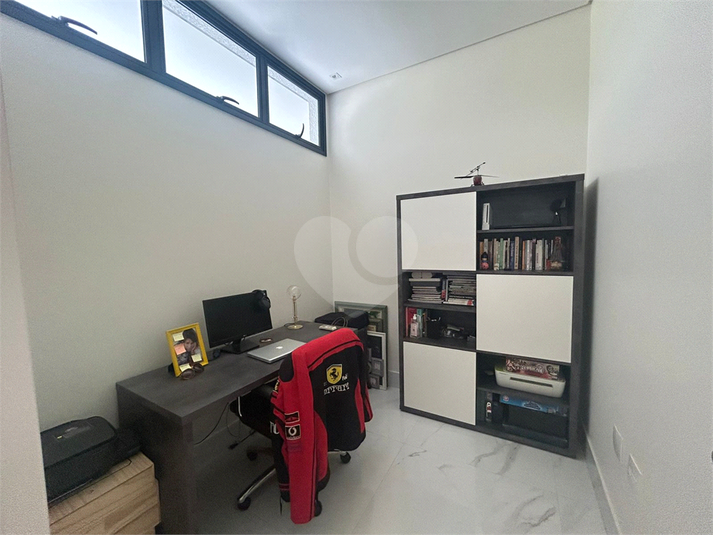 Foto REO1105385