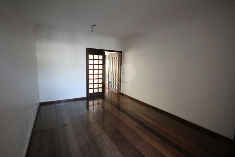 Foto REO1105386