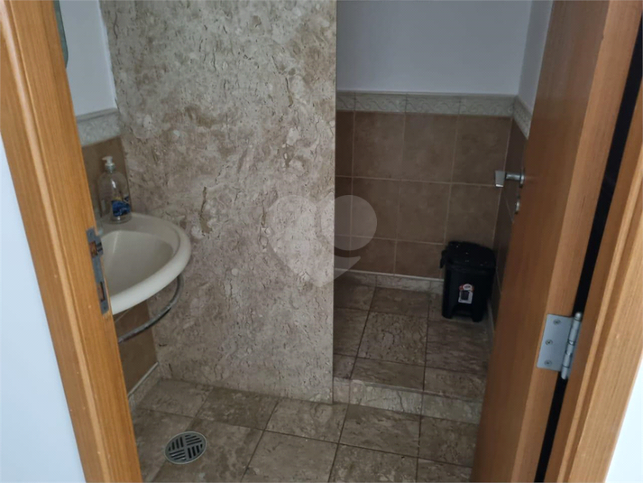 Foto REO1105391