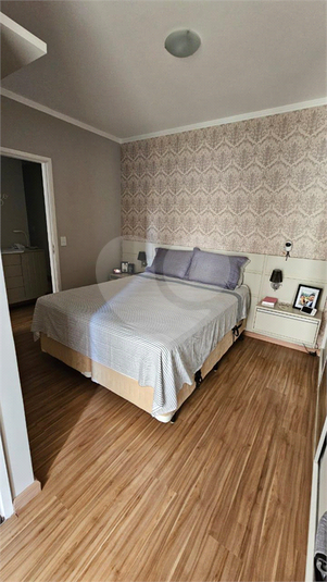Foto REO1105393