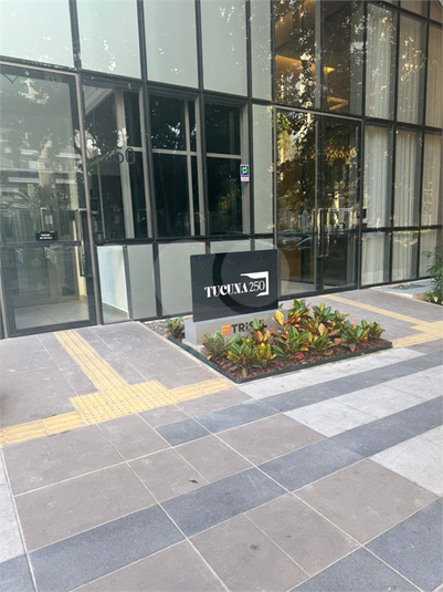 Foto REO1105430