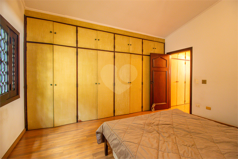Foto REO1105445