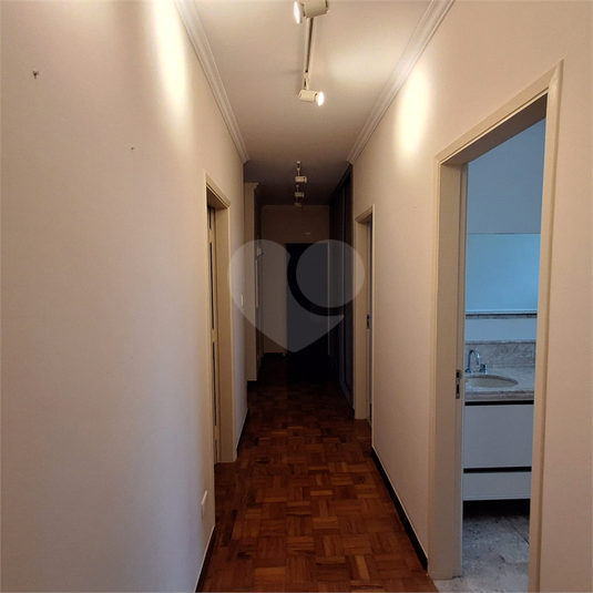 Foto REO1105448