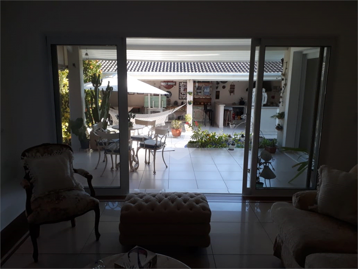 Foto REO1105449