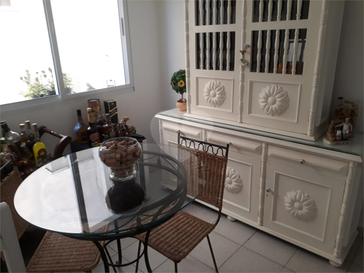 Foto REO1105449