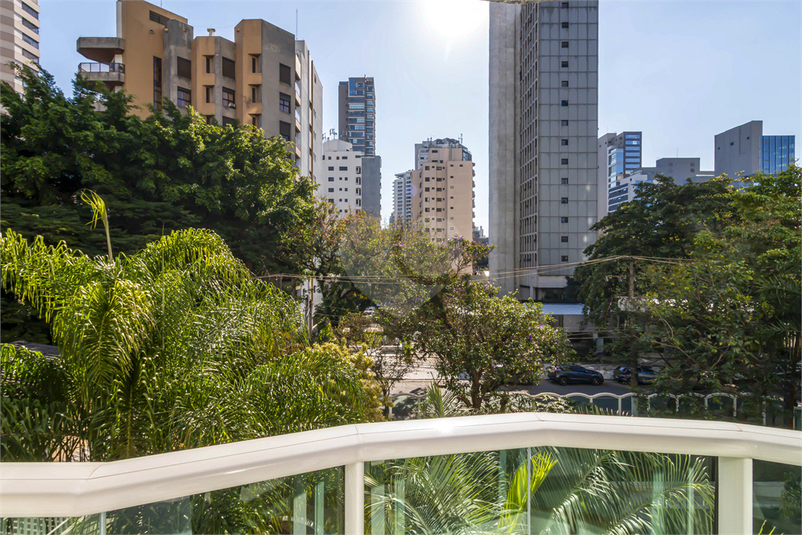 Foto REO1105475