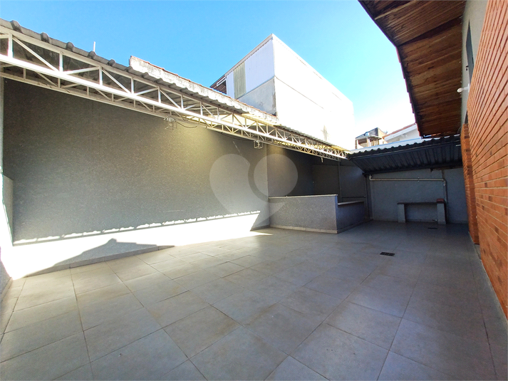 Foto REO1105481