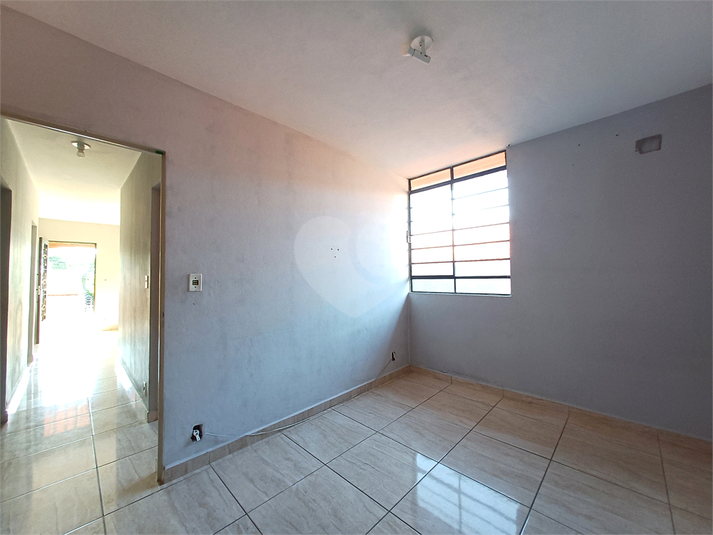 Foto REO1105481