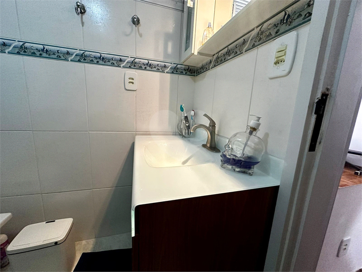 Foto REO1105482