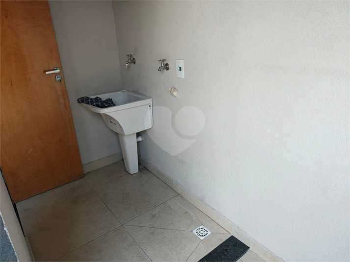 Foto REO1105511