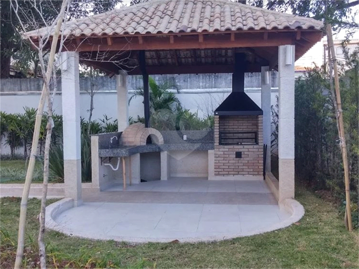 Foto REO1105521