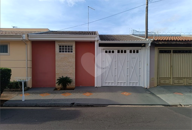 Foto REO1105523