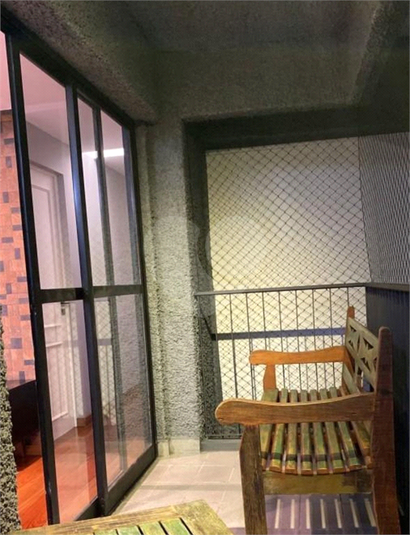 Foto REO1105528