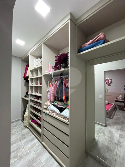 Foto REO1105534