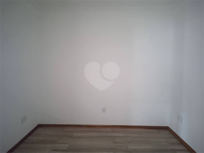 Foto REO1105543