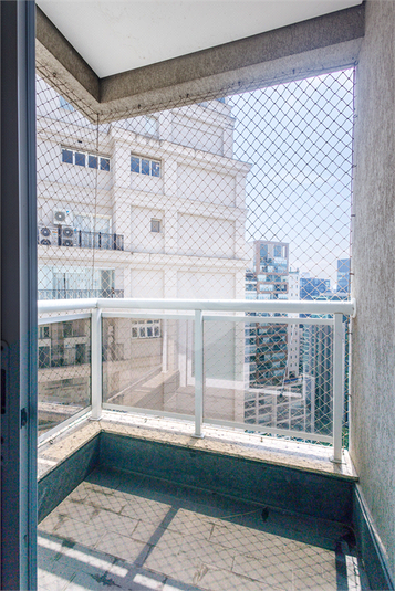 Foto REO1105557