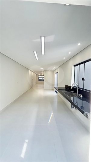 Foto REO1105563