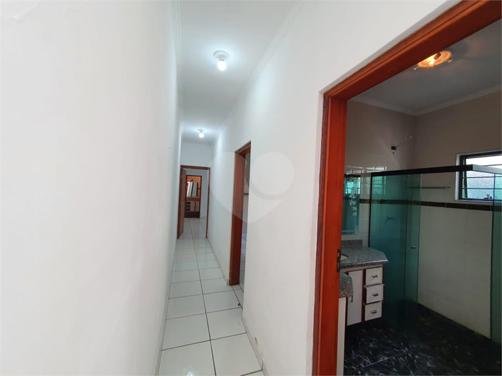 Foto REO1105566