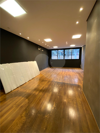 Foto REO1105568