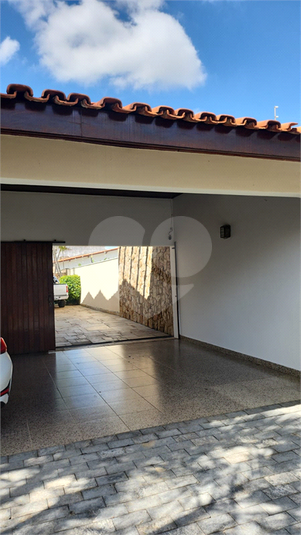 Foto REO1105572