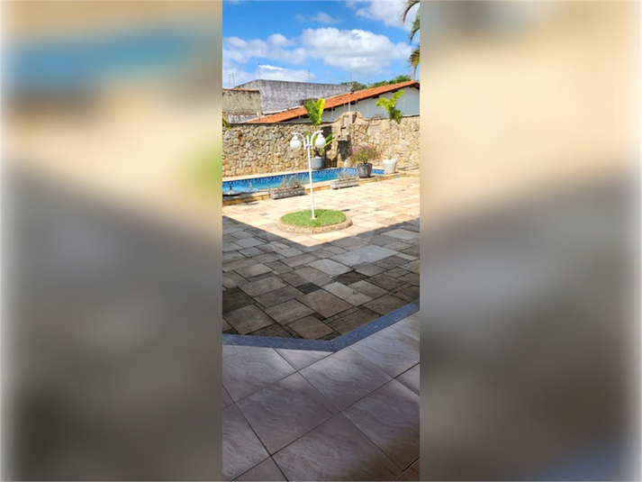 Foto REO1105572