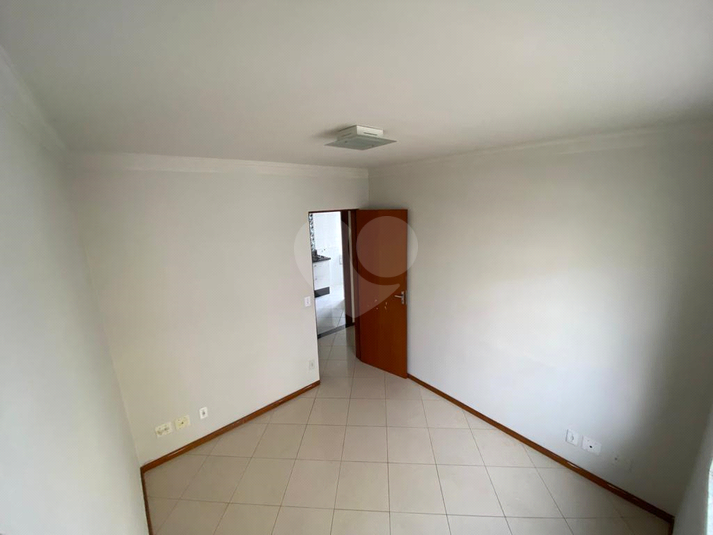 Foto REO1105580