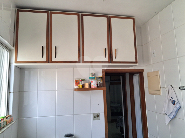 Foto REO1105585