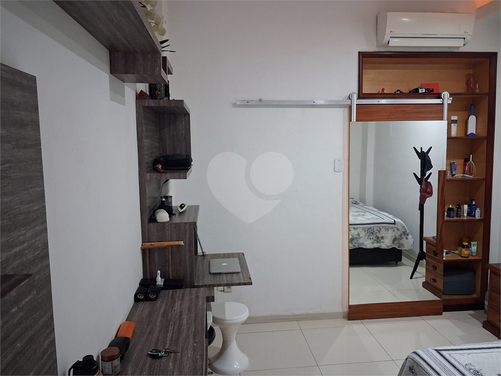 Foto REO1105585