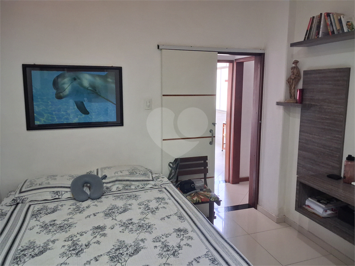 Foto REO1105585