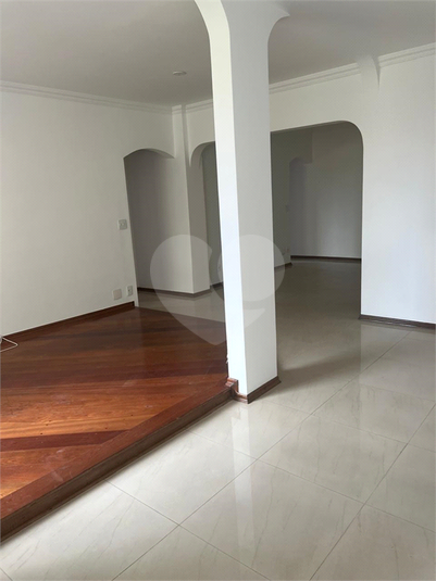 Foto REO1105590
