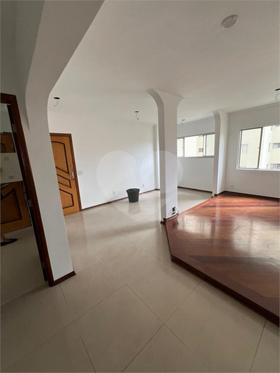 Foto REO1105590