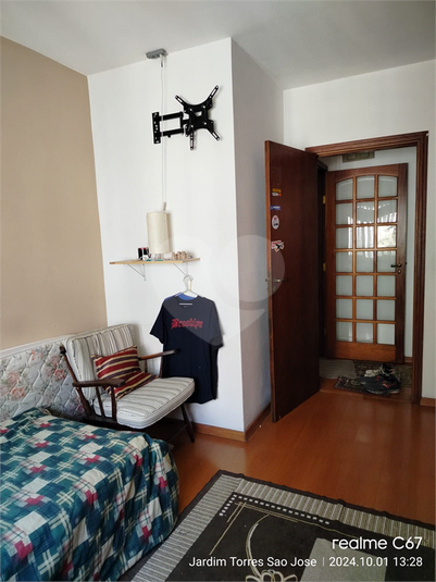 Foto REO1105591
