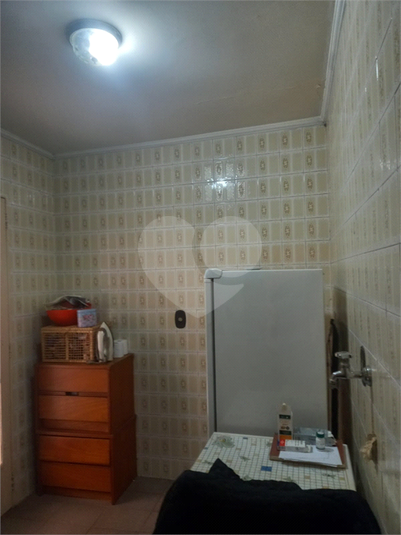 Foto REO1105600