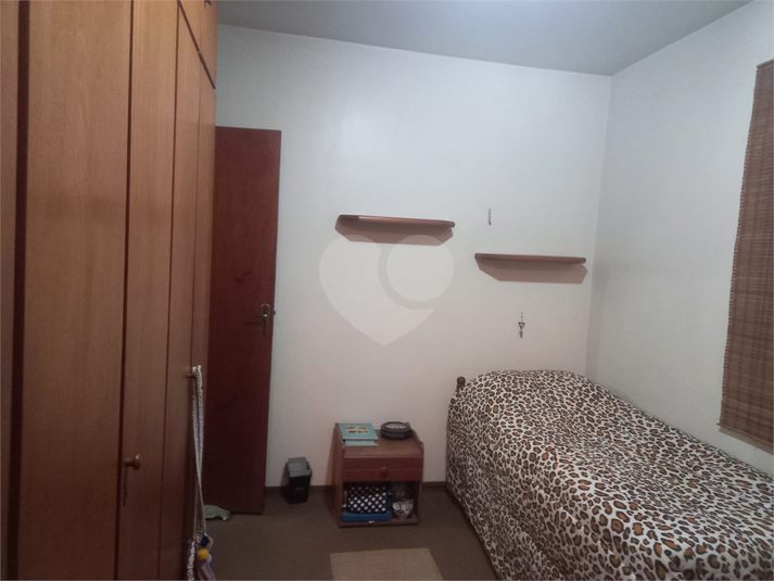 Foto REO1105600