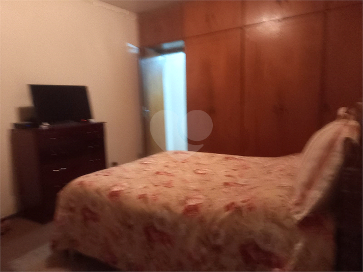 Foto REO1105600