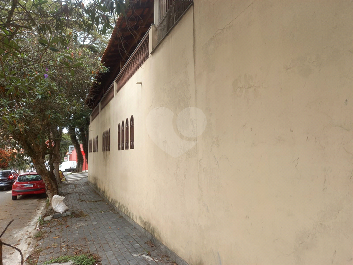 Foto REO1105600