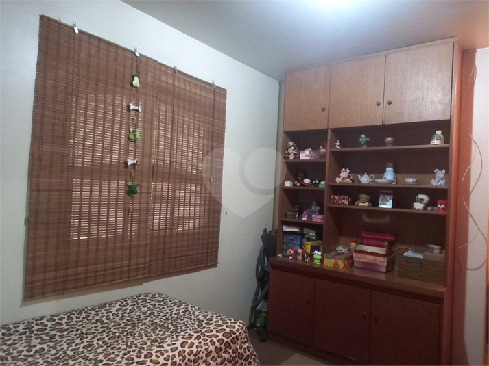 Foto REO1105600