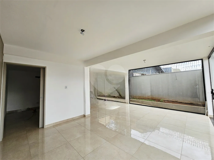 Foto REO1105616
