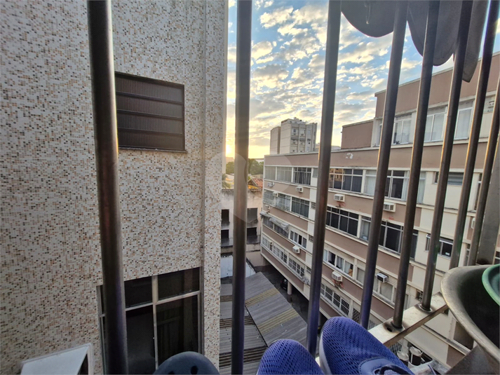 Foto REO1105620