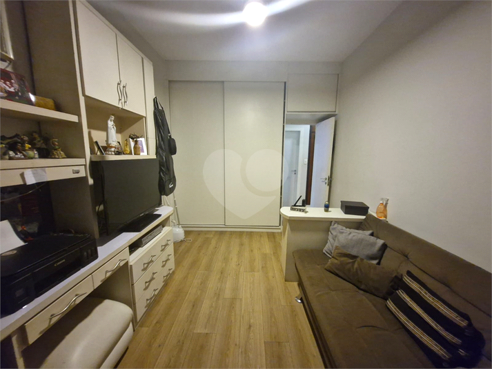 Foto REO1105620