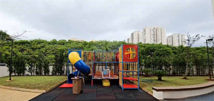 Foto REO1105622
