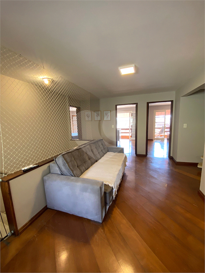 Foto REO1105630
