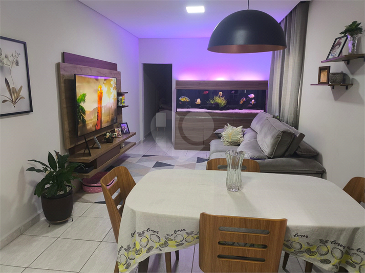 Foto REO1105639