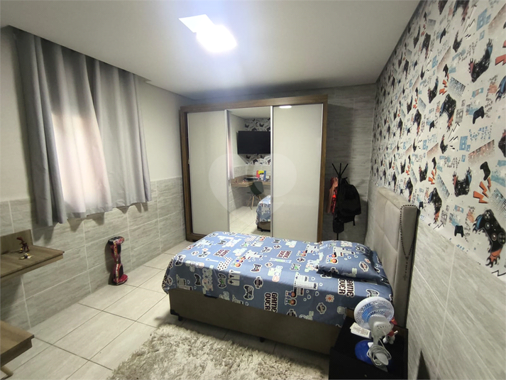 Foto REO1105639