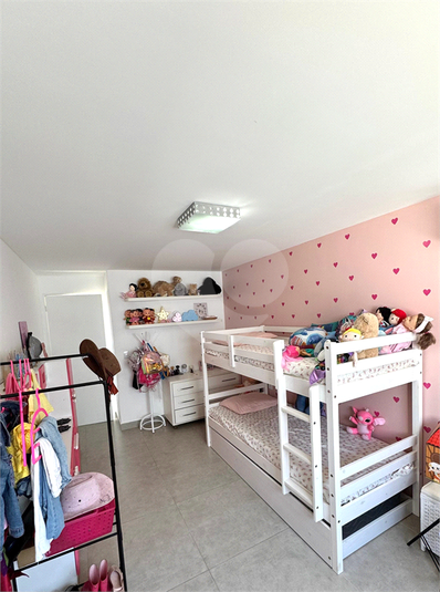 Foto REO1105641