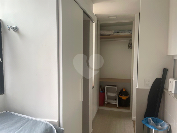 Foto REO1105650